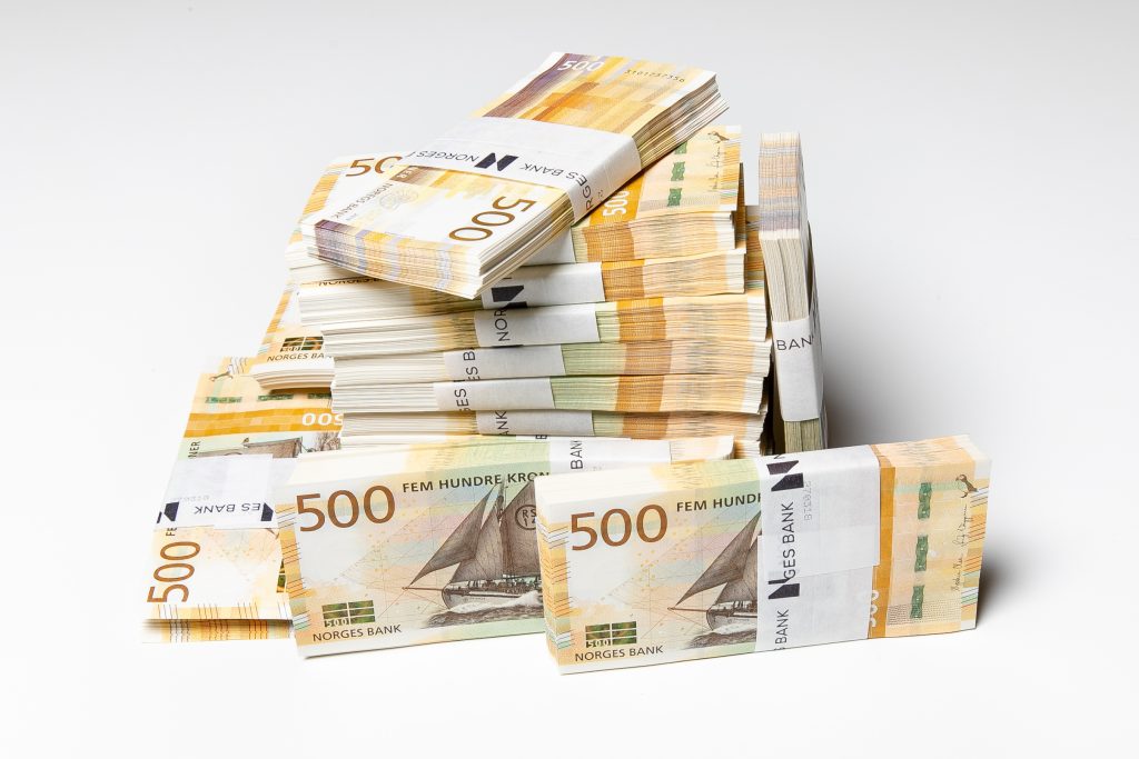 geriausia kriptovaliuta investuoti į mažiau nei 10 euro bitkoino pelnas labas rytas norvegija